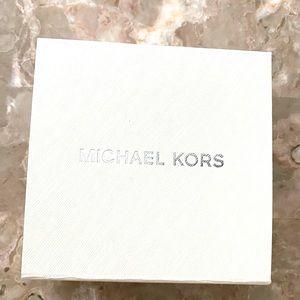 ⭐️Michael Kors -gift box New‼️